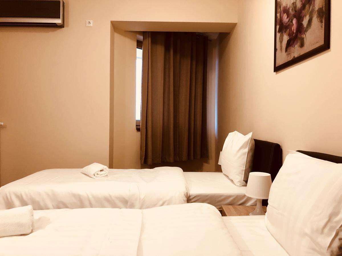 Monte Carlo Palace Rooms بوخارست المظهر الخارجي الصورة